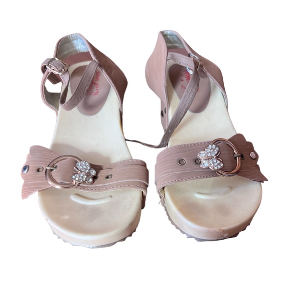 LITTLE GIRLS FORMAL SANDALS - Picture 1 of 3
